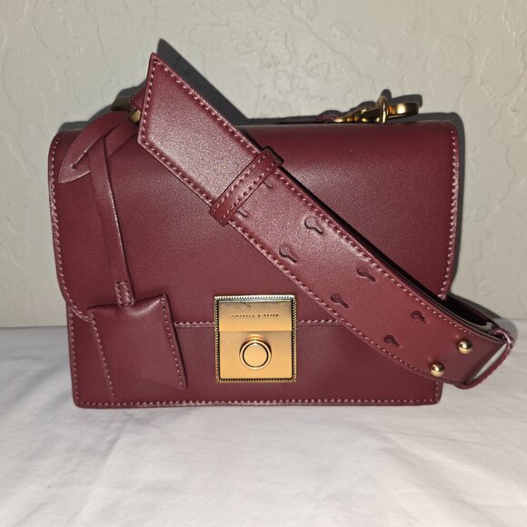 CHARLES & KEITH Boxy Maroon / Burgundy Push Lock Crossbody Shoulder Bag NWOT - Picture 1 of 15